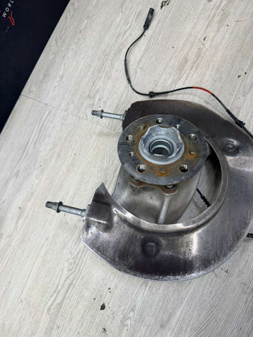 21-26 BMW M3 M4 G80 G82 G83 Front Left xDrive AWD Wheel Hub Knuckle Spindle OEM