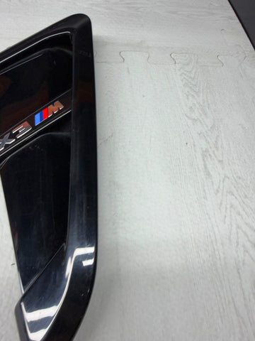 20-24 BMW X3 F97 Front Right Passenger Fender Trim Molding OEM 8070538