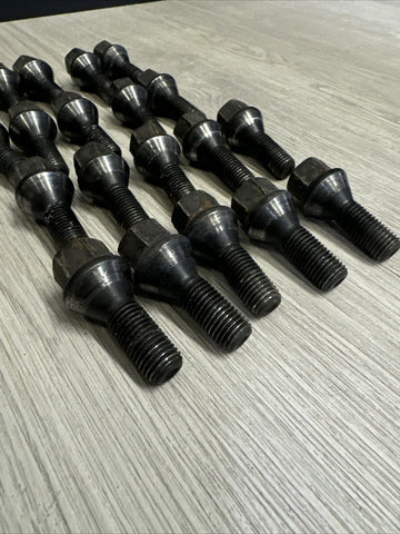 BMW E30 E36 E46 E39 E60 E63 E64 E90 E92 E93 Rim Lug Bolts Black Stock Set of 20
