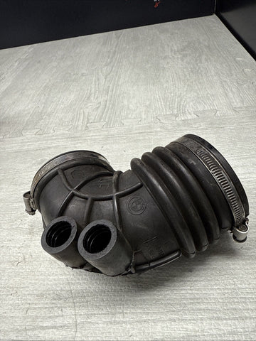 INTAKE TUBE ELBOW BOOT OEM GENUINE BMW 3 E36 325i 13541738757 13541730126