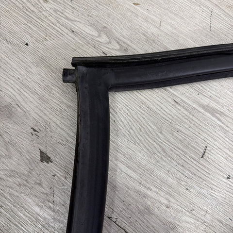 BMW E46 M3 01-06 Passenger Right Side Door Weather Strip Seal Black OEM