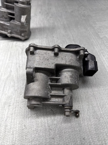 BMW 06-13 E90 E92 E93 M3 E60 E63 E64 M5 M6 THROTTLE BODY ACTUATORS 13627838085