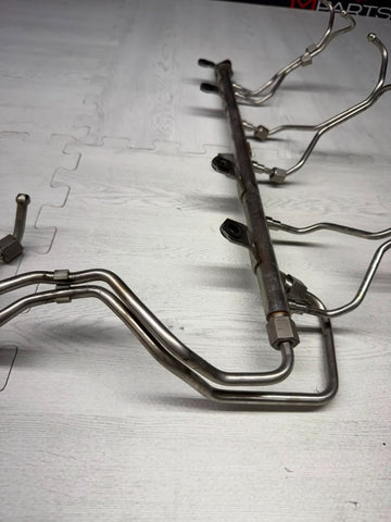 15-21 BMW F80 F82 F83 M2 M3 M4 S55 Engine High Pressure Fuel Injector Line Rail
