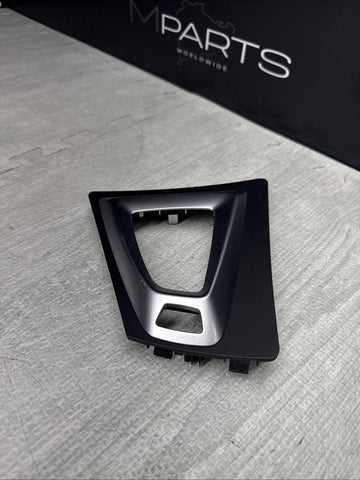 15-20 BMW F80 F82 F83 M3 M4 Center Dome DCT Shift Shifter Plate OEM