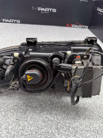 OEM 2001-2003 BMW E39 525i 530i 540i M5 Left Driver Side Xenon HID Headlight
