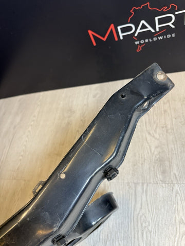 (PICKUP ONLY) BMW RADIATOR CORE SUPPORT OEM E36 323i 325i 328i M3 41138132178
