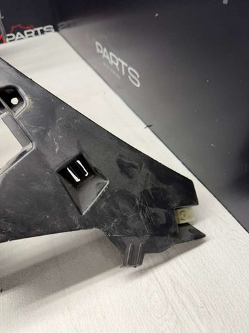 21-26 BMW G80 G82 G83 M3 M4 FRONT BUMPER LEFT RETAINER BRACKET OEM 51118069415