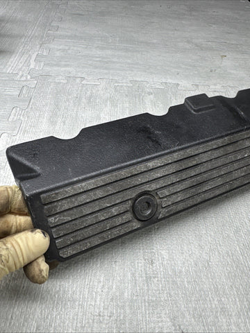 BMW OEM E39 M5 FRONT ENGINE MOTOR RIGHT SIDE VALVE COVER 2000-2003