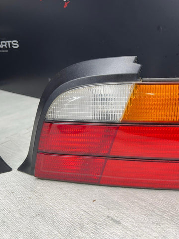 BMW 3 Series E36 2DR Coupe Cabrio 94-99 Rear Amber Tail Lights Lamps Set OEM
