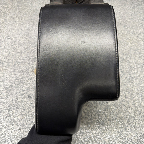 01-06 BMW E46 M3 Center Console Armrest Arm Rest Black Leather *Crease*