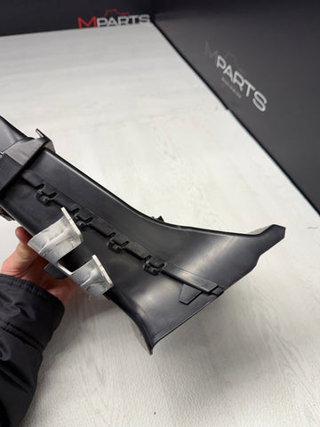 BMW 3 Series G20 G21 2018-2022 Front Right Brake Disc Air Duct 7422280