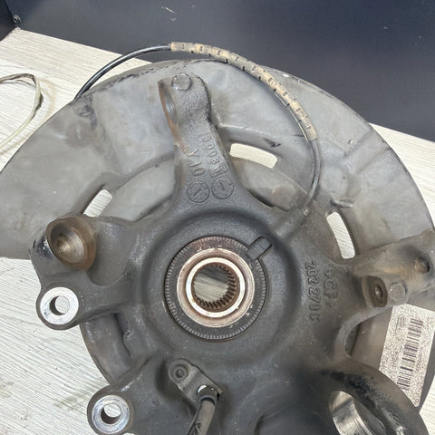 2008-2013 BMW E90 E92 E93 M3 Rear Spindle Knuckle Hub Right Passenger *Notes*