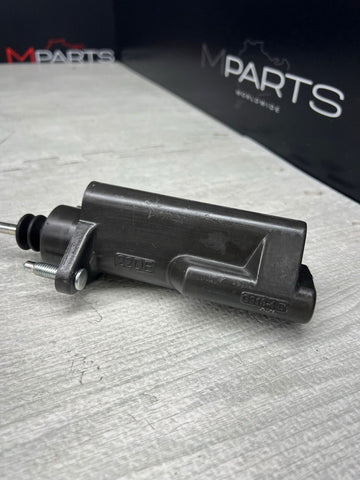 BMW 06-10 E60 E63 E64 M5 M6 SLAVE CYLINDER 23017837428 OEM
