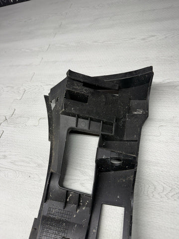 01-06 BMW E46 M3 LEFT DRIVER FRONT BUMPER COVER GUARD BRACKET 2695247