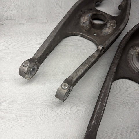15-20 OEM BMW F80 F82 F83 M3 M4 Rear Passenger Driver Control Arms Pair