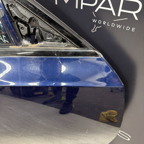 (PICKUP ONLY) BMW 21-26 G20 330 G80 M3 Sedan Front Right Passenger Door Shell