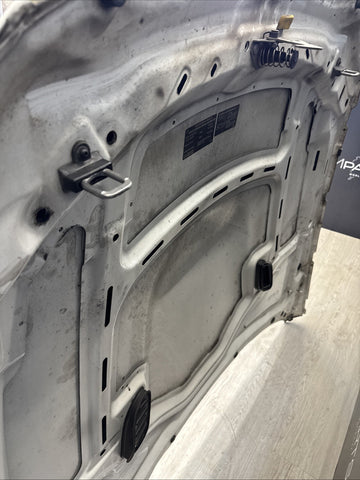 (PICKUP ONLY) BMW E92 E93 M3 Front Hood Bonnet Panel Alpine White