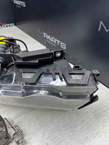 02-06 BMW E46 M3 ORIGINAL Left Driver Side Bi Xenon Headlight
