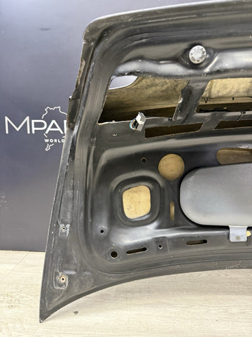 (PICKUP ONLY) CARBON FIBER / PAINTED TRUNK LID BMW 01-06 E46 M3 COUPE CSL STYLE