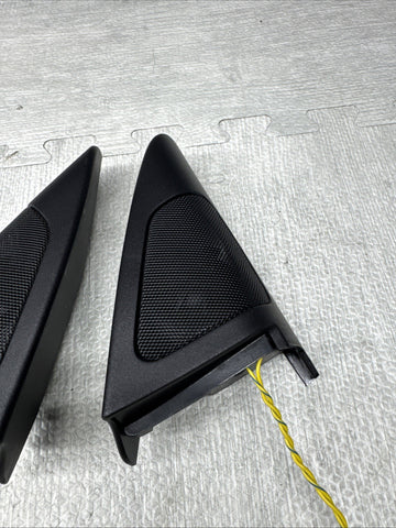 08-13 BMW E92 E93 FRONT DOOR PREMIUM SOUND SPEAKERS TWEETER COVER TWEETERS