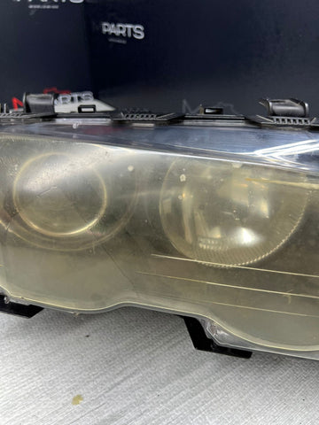 BMW 2001-2006 RIGHT HEADLIGHT 12V SAE-XENON  1 305 621 772 - Automotive Lighting