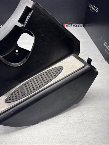 01-06 BMW E46 M3 BLACK DEAD PEDAL KICK PANEL COVER 7902400 *SMALL CRACK