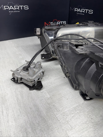 02-06 BMW E46 M3 ORIGINAL Bi Xenon Headlights Stock *Repaired Tab*