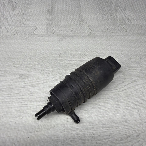 BMW E46 M3 2001-2006 Xenon Headlight Washer Pump