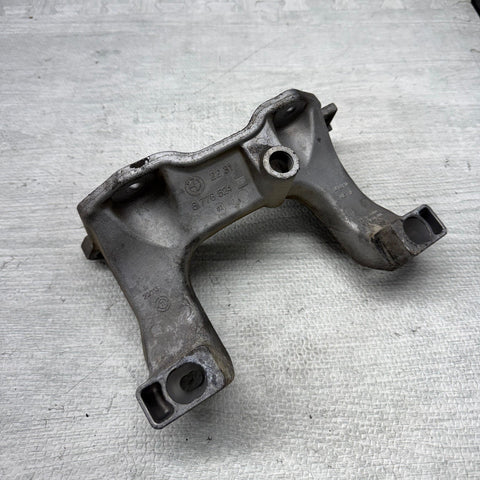 2006–2010 BMW M6 E63/E64 Transmission Mount Bracket Support OEM 22316776524