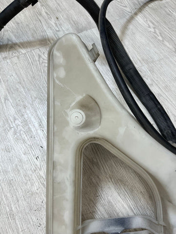 2008-2013 BMW E92 E93 M3 FRONT WINDSHILED WASHER FLUID RESERVOIR TANK OEM
