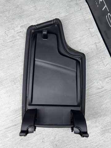 15-20 BMW F80 F82 F83 M3 M4 Center Console Armrest Arm Rest Top Black