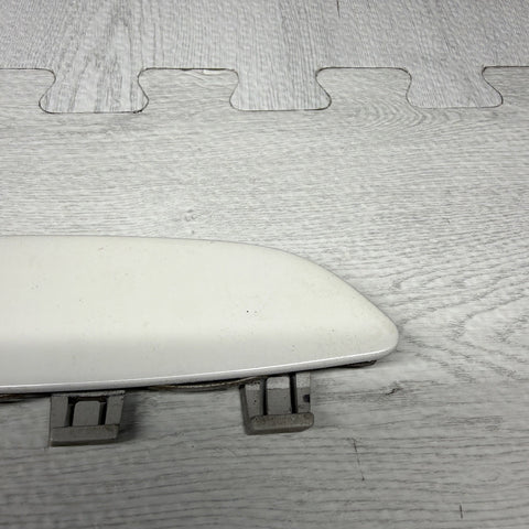 BMW E90 E92 E93 M3 FRONT RIGHT PASSENGER OEM REFLECTOR 7839044 ALPINE WHITE
