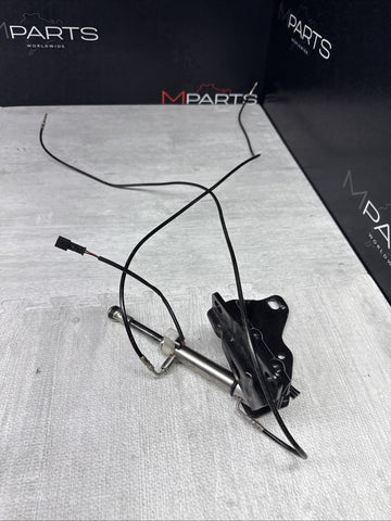 00-06 Bmw E46 325 330 M3 Convertible Top Rear Left Hydraulic Master Cylinder