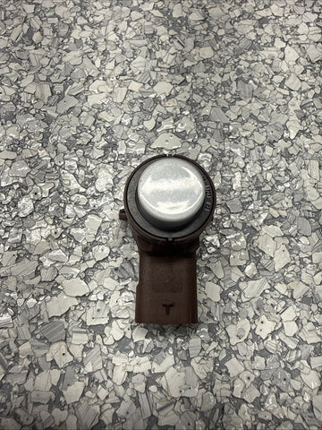 BMW F90 F92 F93 F95 F96 Front Bumper Outer PDC Sensor White OEM 6620 9472098-01