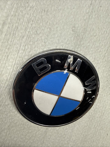 06-11 BMW E90 E92 328 330 M3 REAR TRUNK LOGO BADGE EMBLEM CHROME 7146051