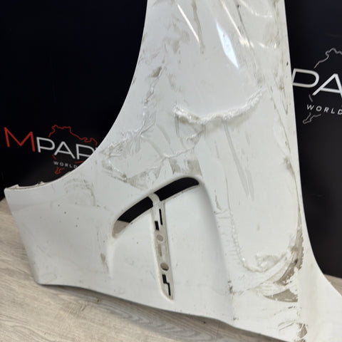 15-20 OEM BMW F82 F83 M4 Driver Left Side Fender Panel Shell White *Notes*