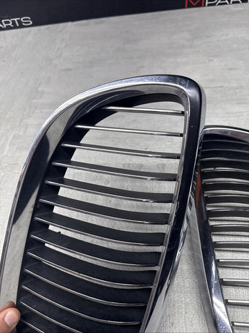 08-13 BMW E90 E92 E93 M3 Front Bumper Kidney Grilles Chrome OEM