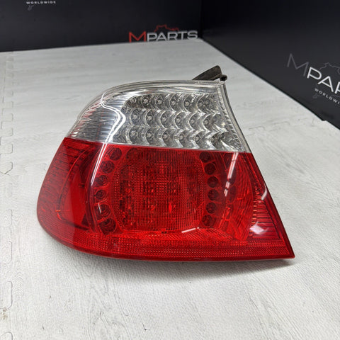 01-06 E46 BMW 330 M3 CONVERTIBLE REAR LED TAIL LIGHT LEFT 6937453