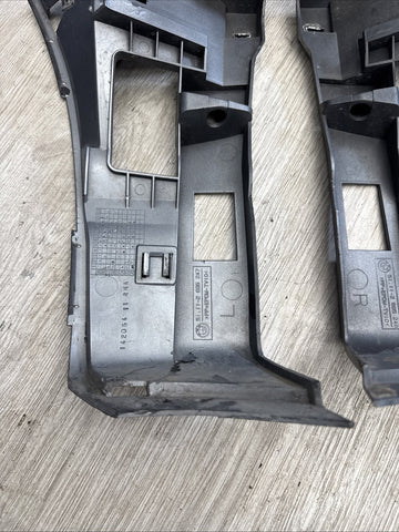 01-06 BMW E46 M3 FRONT BUMPER COVER GUARDS BRACKETS 2695247