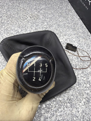 BMW 01-06 E46 M3 6 SPEED SHIFT KNOB OEM Illuminated