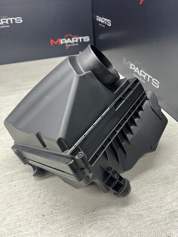 21-25 BMW G80 G82 G83 M3 M4 Front Left Air Filter Intake Housing OEM