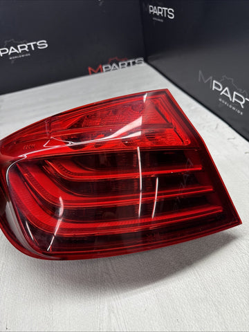 2011-2016 BMW F10 528I 535I OUTER  LEFT DRIVER LH TAIL LIGHT LED 184080-01 OEM