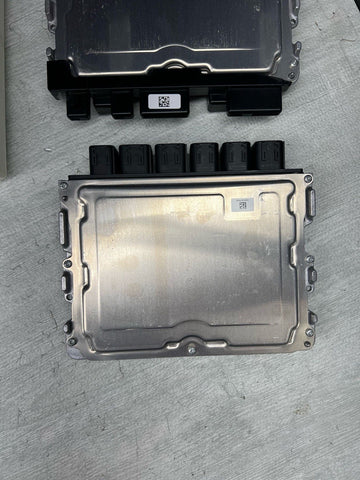 19-25 BMW M8 X5M X6M F91 F92 F93 F95 F96 S63M ENGINE DME BDC KEY SET