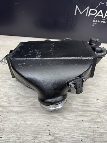 15-20 BMW F80 F82 F83 F87 M2 M3 M4 S55 CHARGE TOP MOUNT COOLER