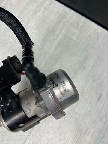 08-13 BMW E90 E92 E93 M3 S65 FRONT EVAP VACUUM AIR PUMP 2283333