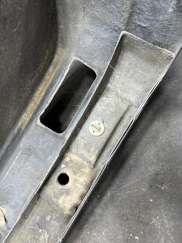 (PICKUP ONLY) 87-91 BMW E30 M3 Front Bumper Aftermarket *Damage