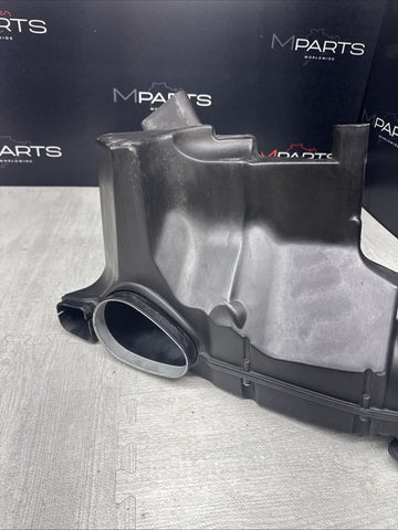 08-13 OEM BMW E90 E92 E93 M3 Engine S65 Airbox Air Intake Cleaner Muffler