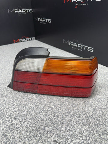 92-99 BMW E36 325 328 M3 Coupe Amber Rear Right Passenger Tail Light