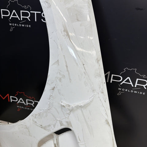 15-20 OEM BMW F82 F83 M4 Driver Left Side Fender Panel Shell White *Notes*