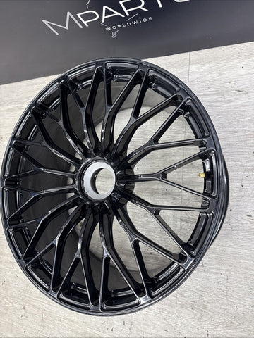 OEM / REFINISHED 20” Lamborghini Aventador S Front 20x9 ET22 Wheel Rim 470601017